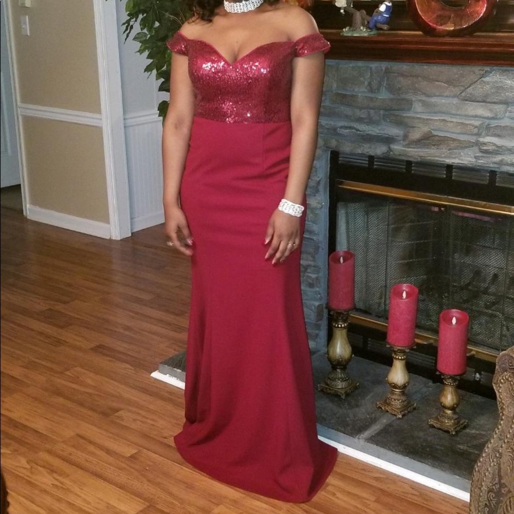 Prom Dress - Picture 2 of 3